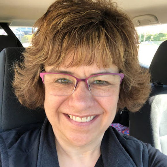 Meet your Posher, Shelly - Picture 1 of 1